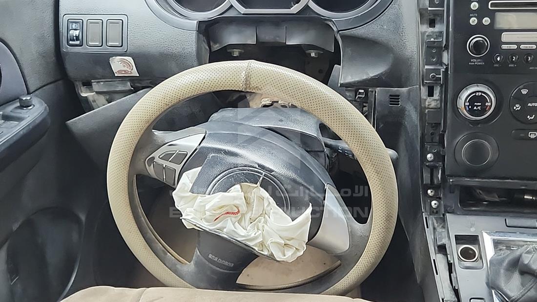 2007 Suzuki Grand Vitara — Steering & Mounted Controls — Photo 13
