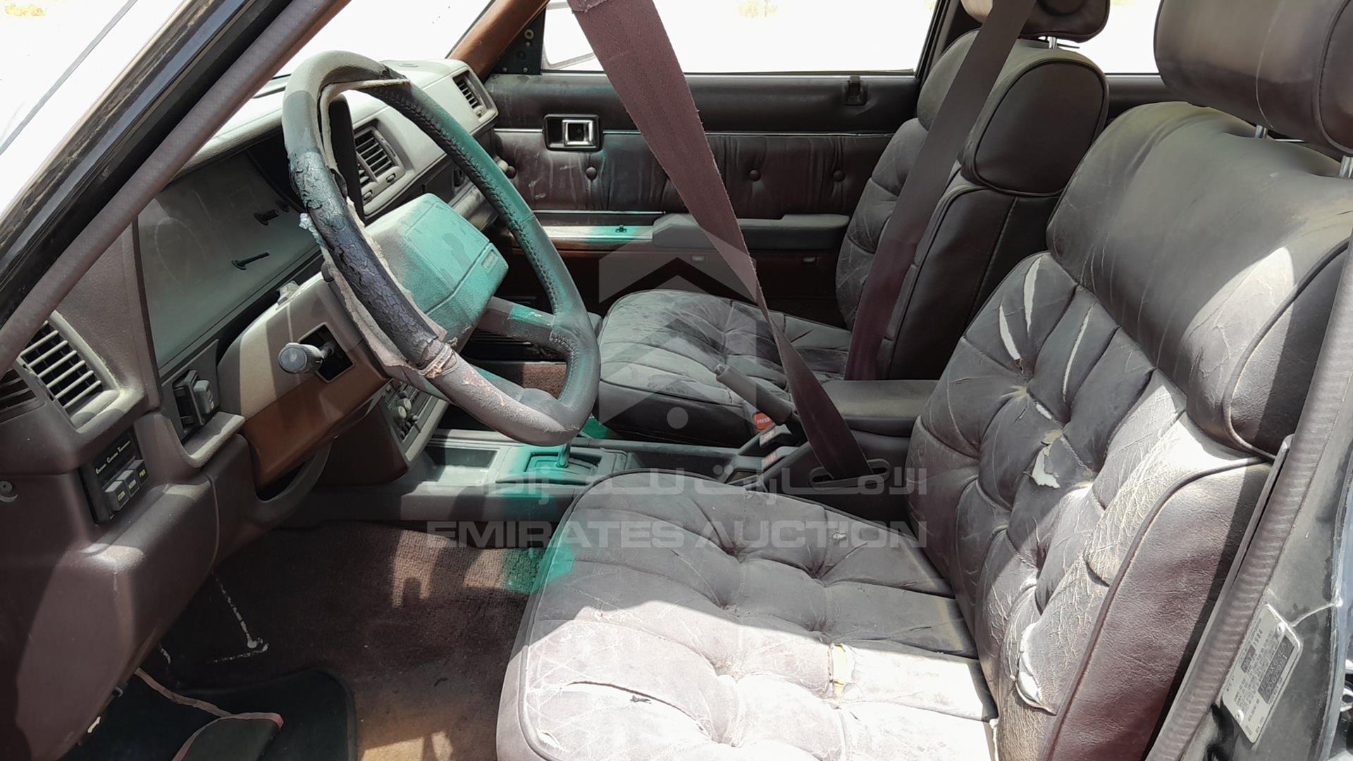 1984 TOYOTA CRESSIDA VIN: JT2MX63E8E0062981