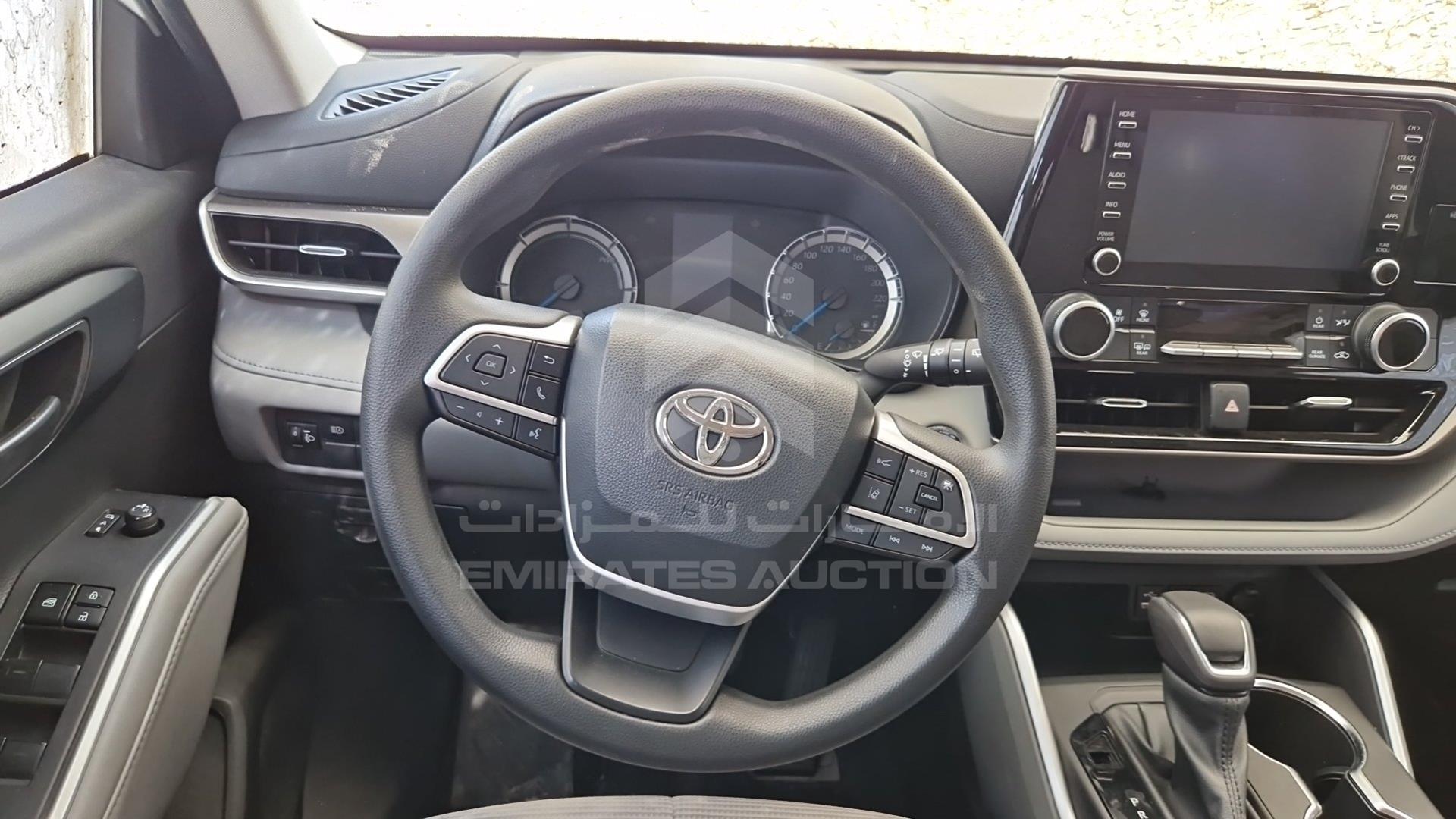 2022 TOYOTA HIGHLANDER VIN: 5TDLB3CH7NS088561