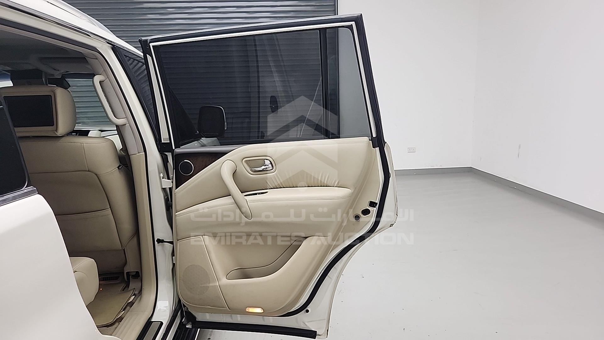 2014 INFINITI QX 80 VIN: JNRAZ2NY2E9041477