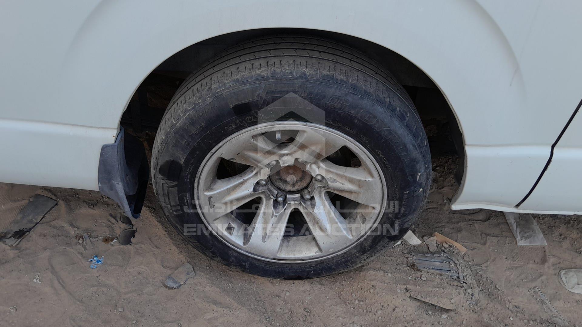 2009 TOYOTA HIACE VIN: JTGJX02P895009641