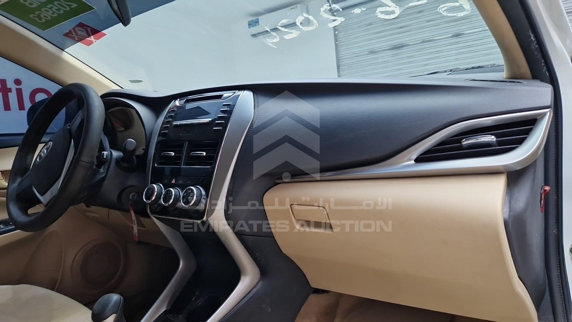 2019 TOYOTA YARIS VIN: MHFB29F38K2040816