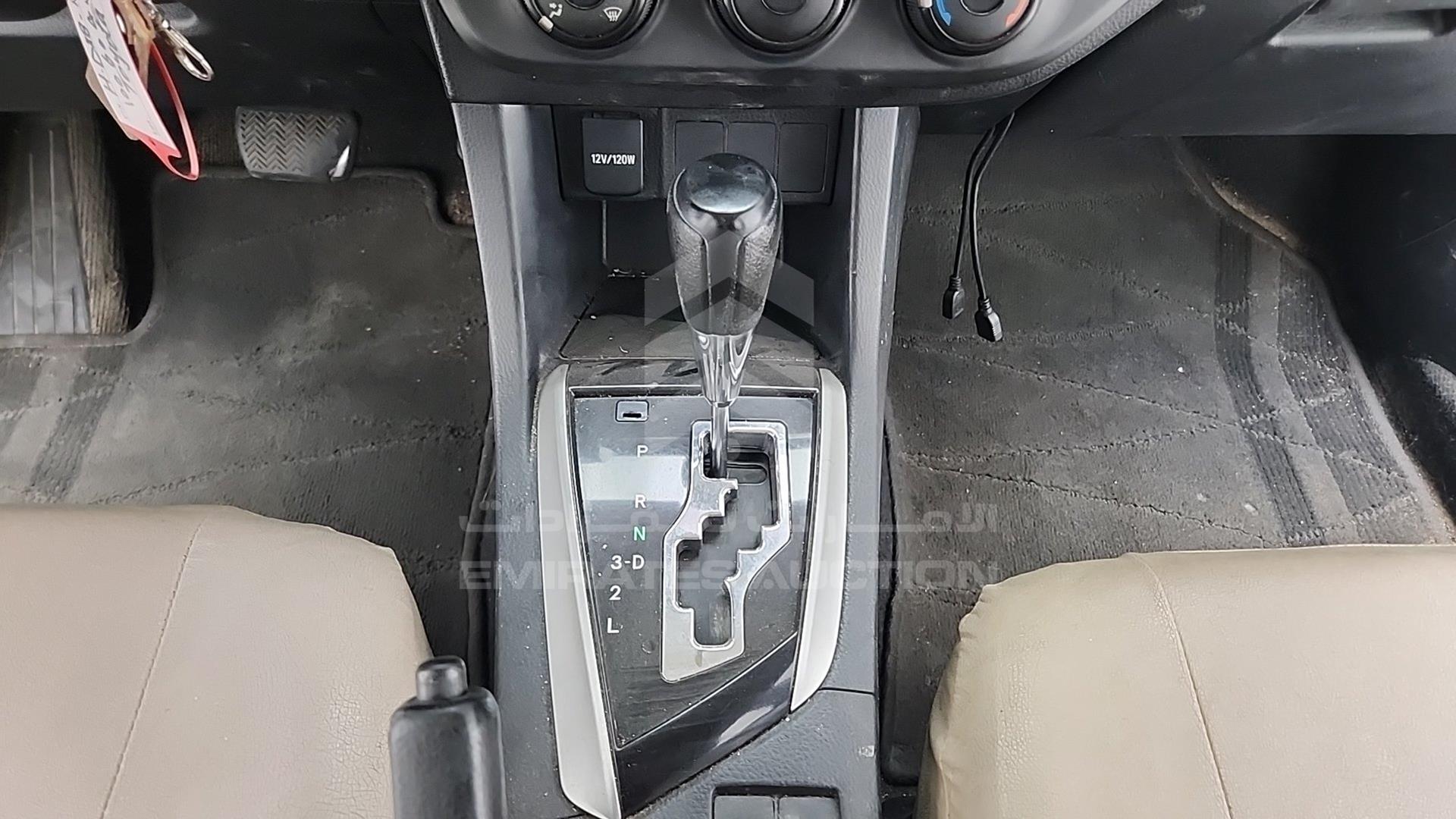2015 TOYOTA COROLLA VIN: RKLBB9HE7F5043563