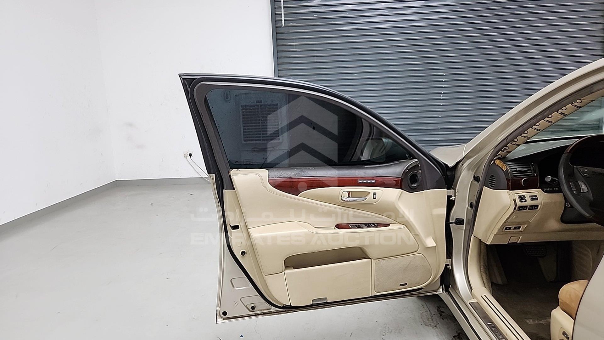 2012 LEXUS LS 460 VIN: JTHGL5EF0C5046045
