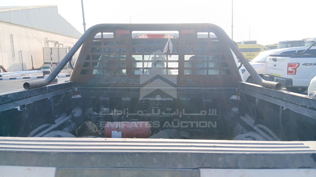 فورد اف 150 2020 — زاوية صندوق السيارة — صورة 21