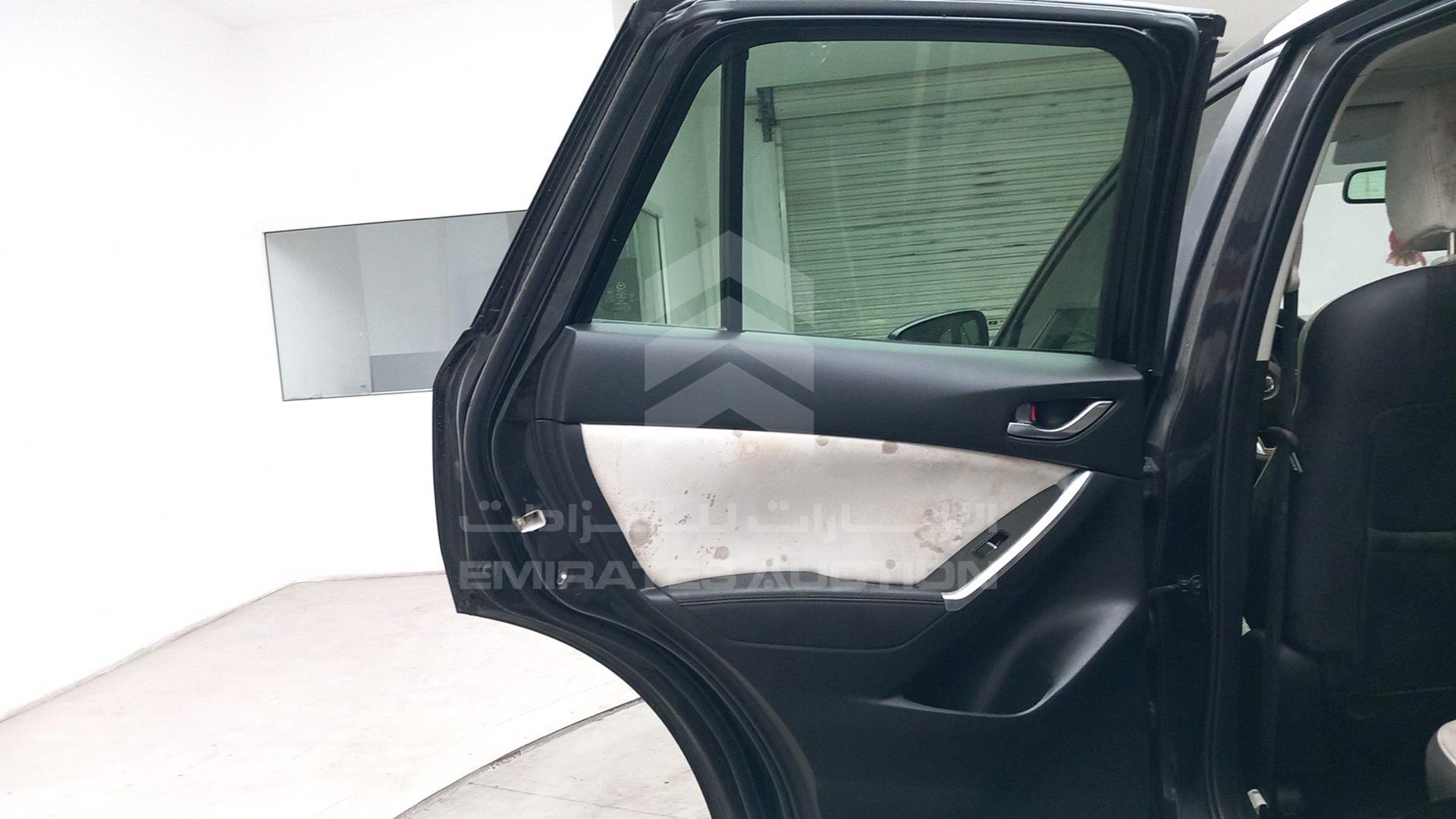 2016 MAZDA CX-5 VIN: JM8KE4W38G0307740