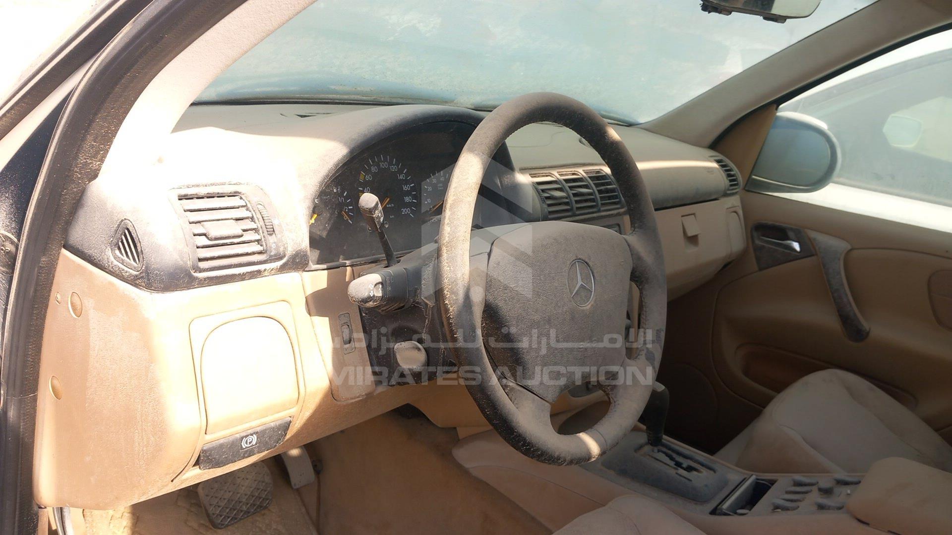 0 MERCEDES --- VIN: WDC1631541A062888