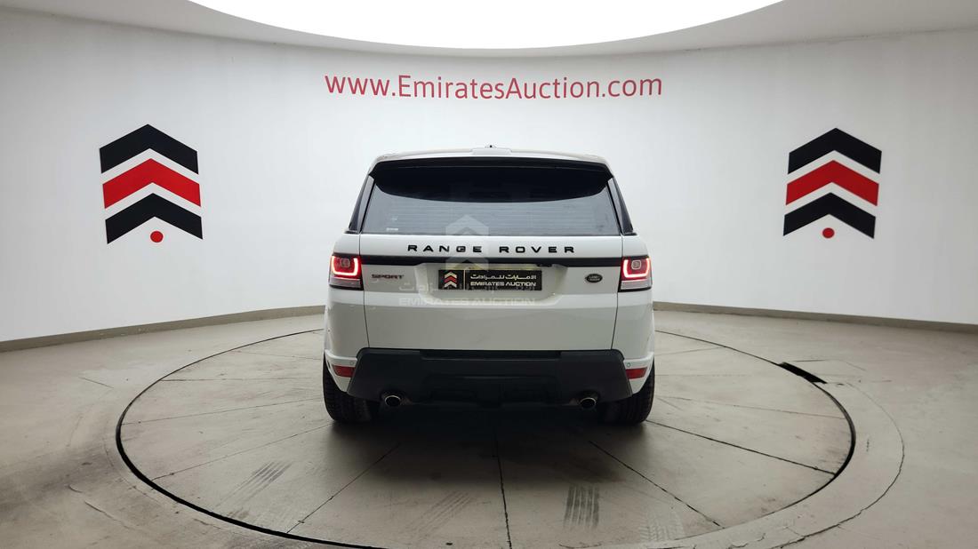 2016 Range Rover Sport — Rear View — Photo 9