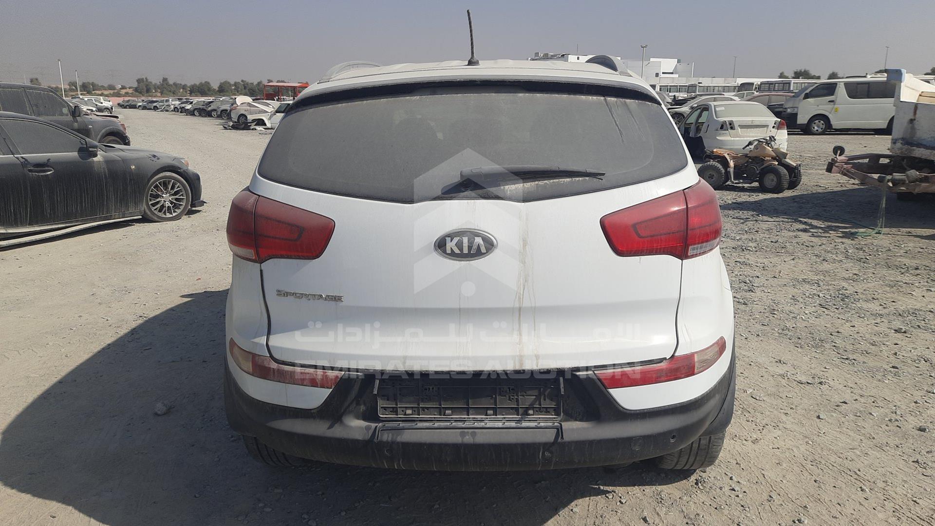 2016 KIA SPORTAGE VIN: U5YPB81A8GL730667