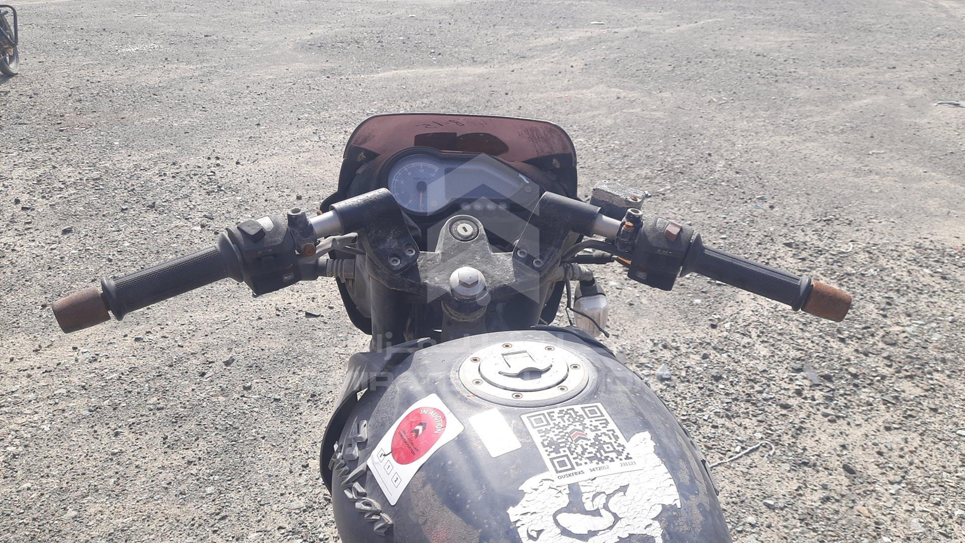2011 BAJAJ PULSAR VIN: MD2DHDKZZUCB18800