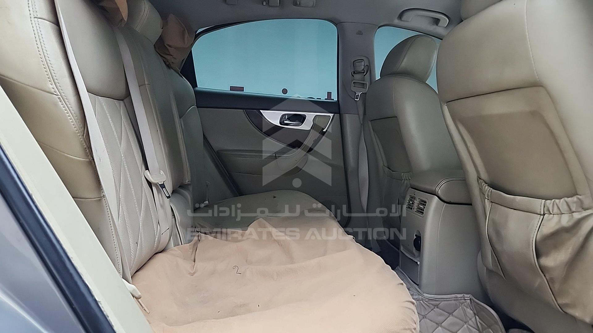 2009 INFINITI FX 35 VIN: JNRAS15Y49M502177