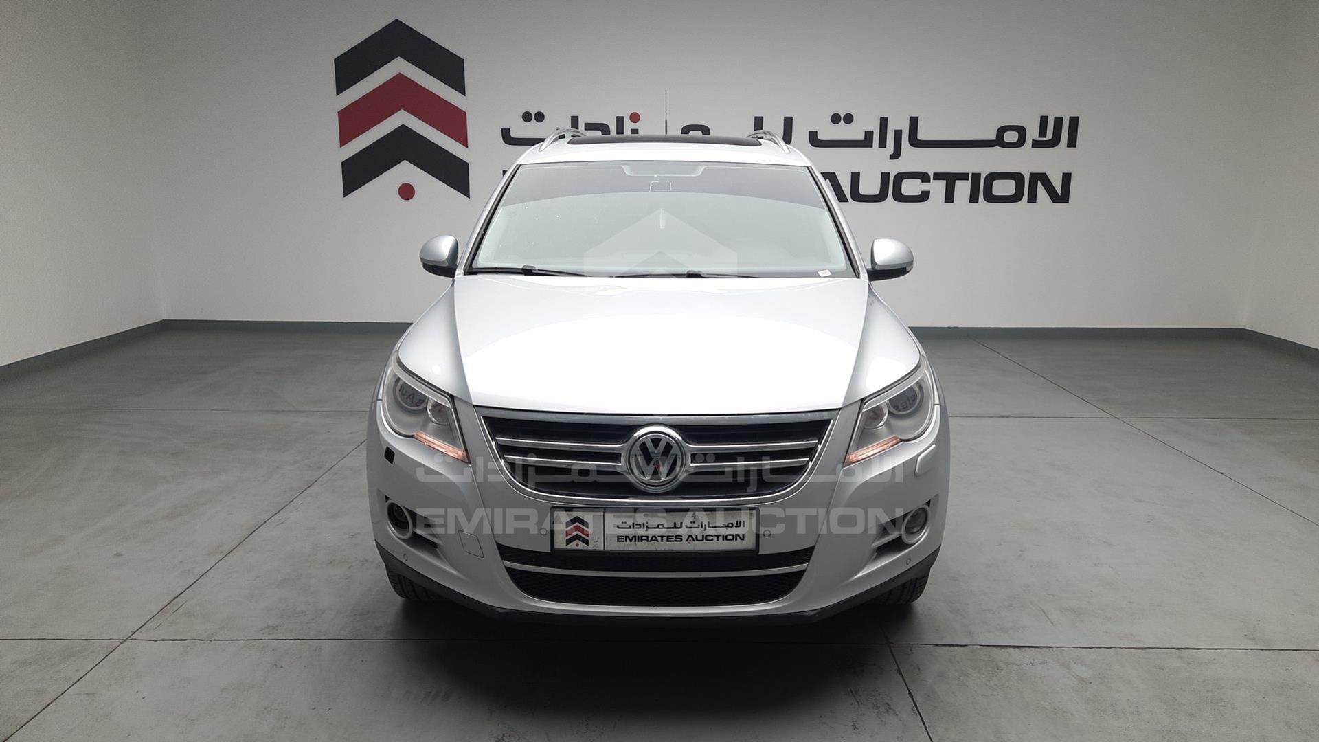 2009 VOLKSWAGEN TIGUAN VIN: WVGCE15N29W069870