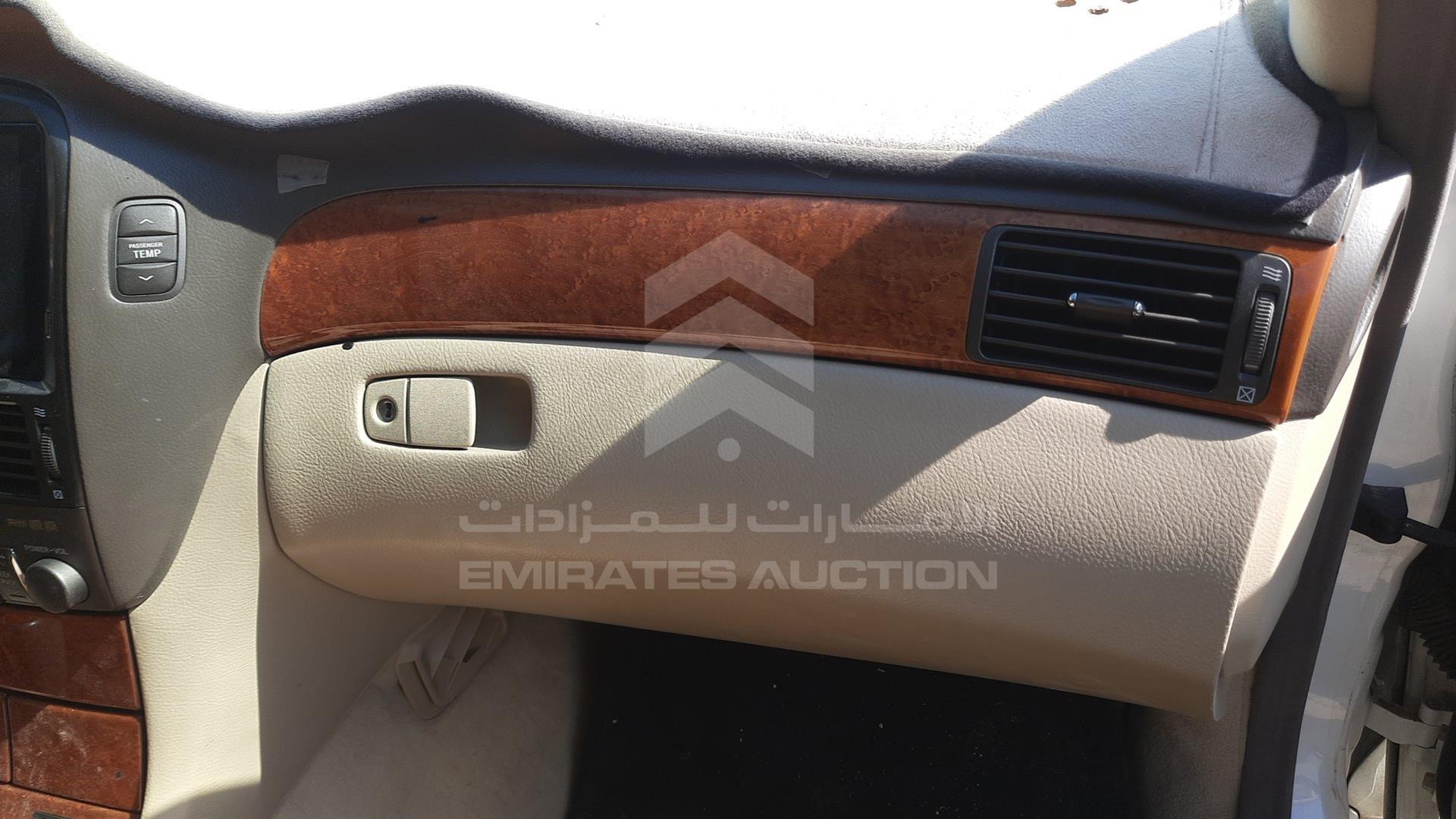 2005 LEXUS LS 430 VIN: JTHBN36F755014185