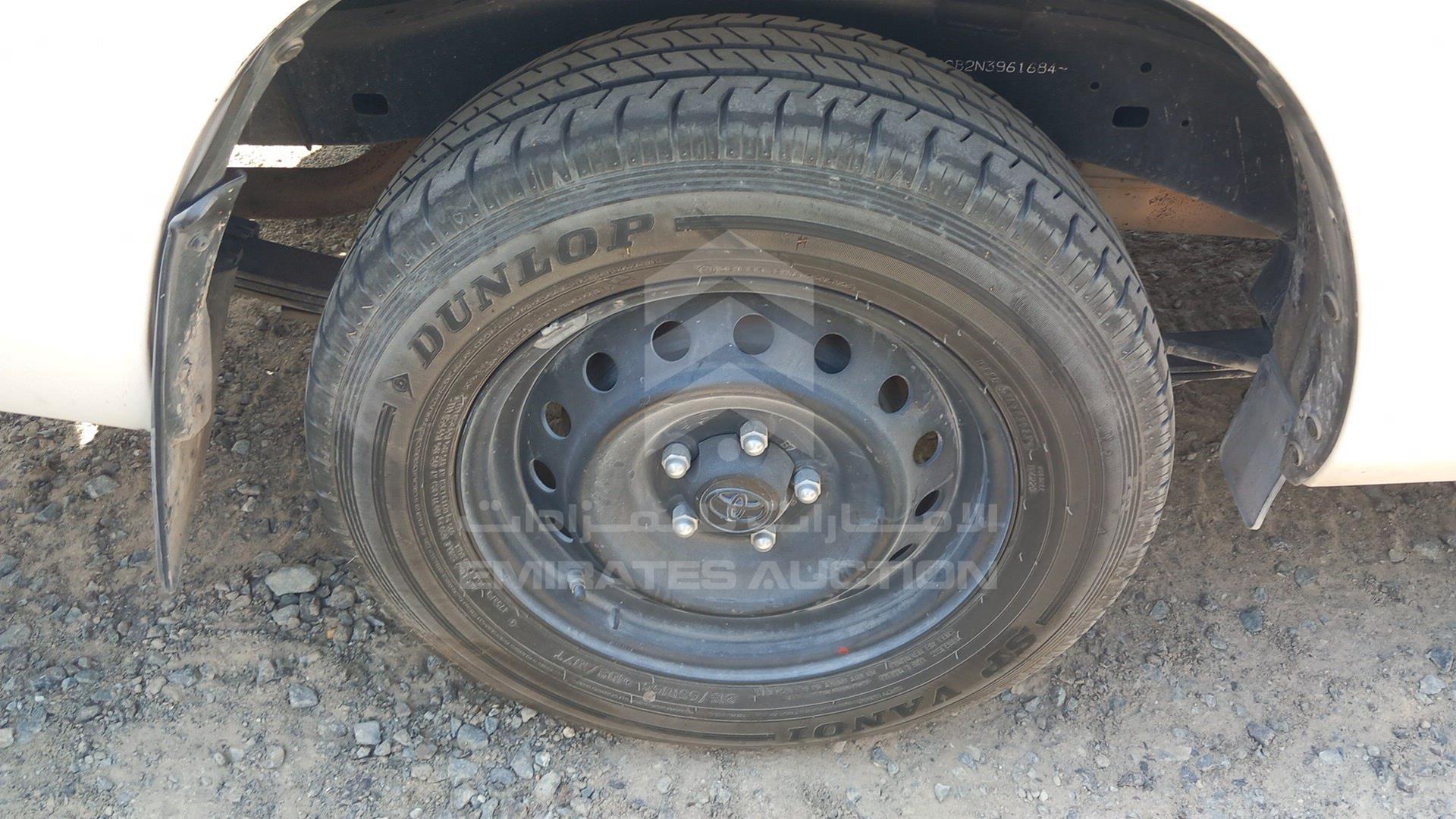 2022 TOYOTA HILUX VIN: MR0CX9CB2N3961684