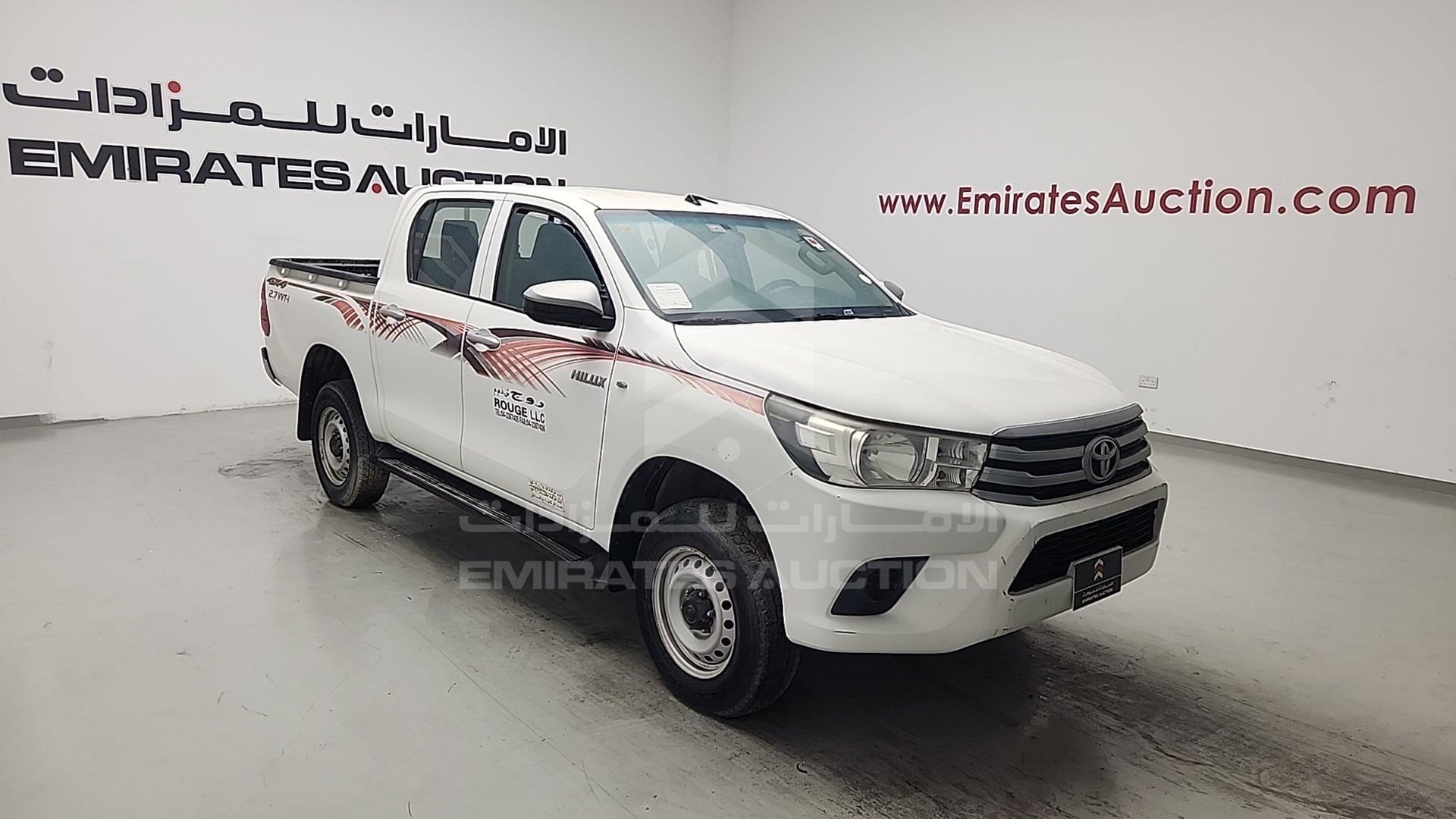 2016 TOYOTA HILUX VIN: MR0DX6CD4G0201541