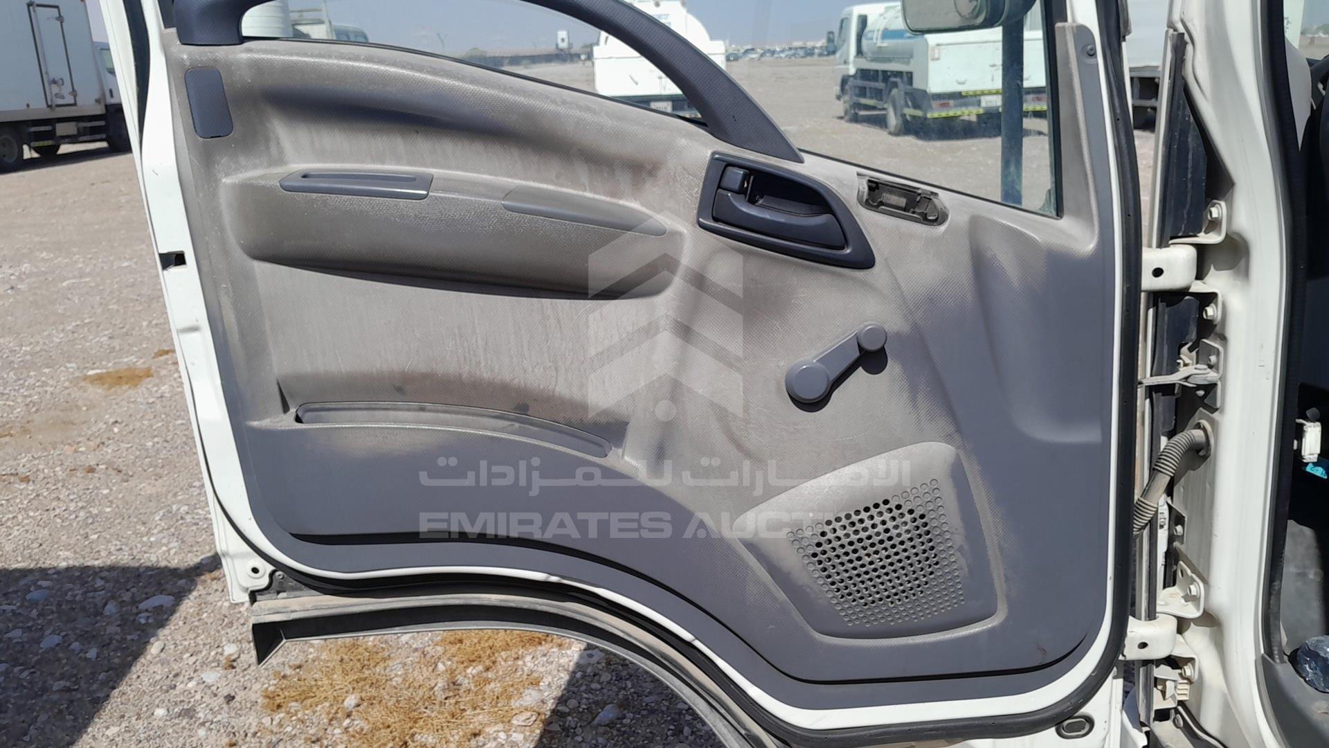 2014 ISUZU REWARD NP VIN: JAMKP34H3E7P03591