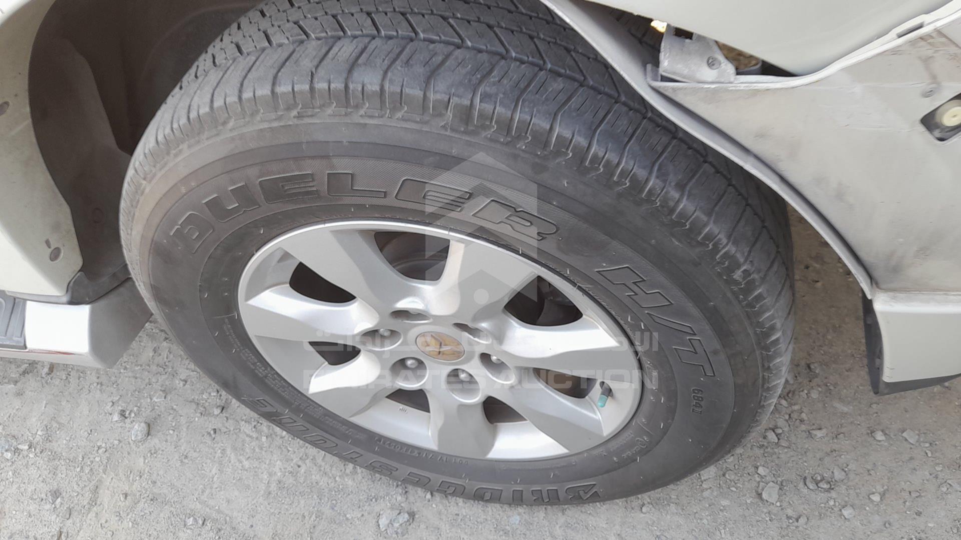 2013 MITSUBISHI PAJERO VIN: JMYLRV95WDJ702310