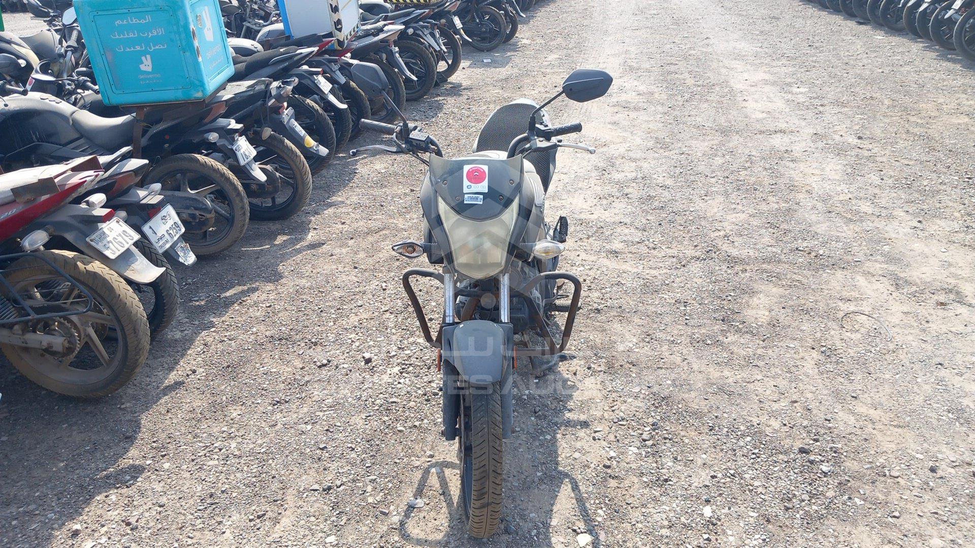 2015 HONDA UNICORN 160 VIN: ME4KC2033G8000788