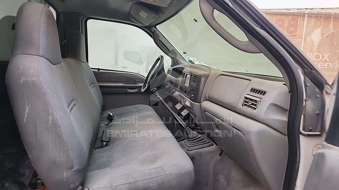 2003 Ford F 350 — Front Right Passenger Seat View — Photo 18