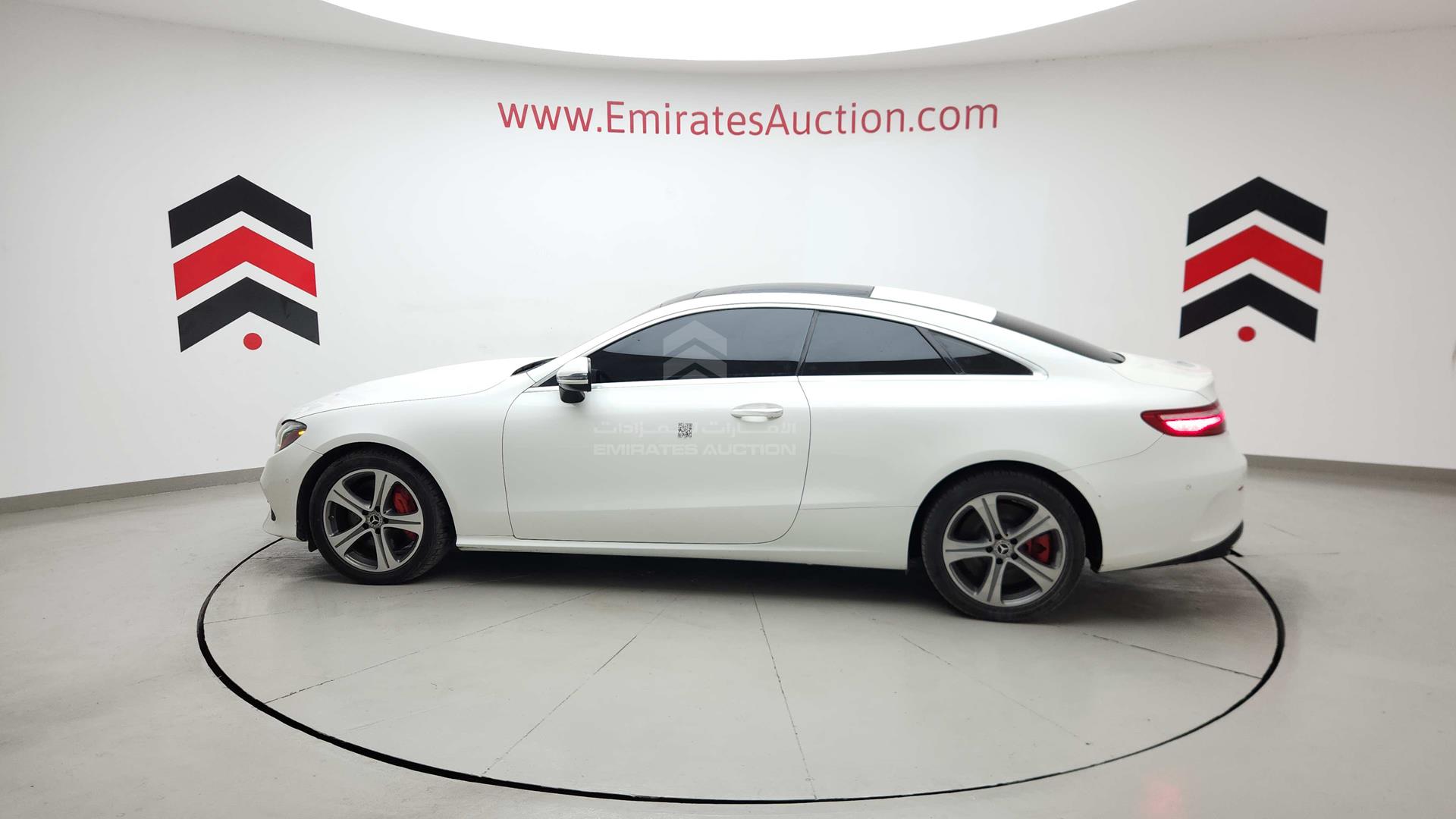 2018 MERCEDES E 400 VIN: WDD1J6FB7JF017203
