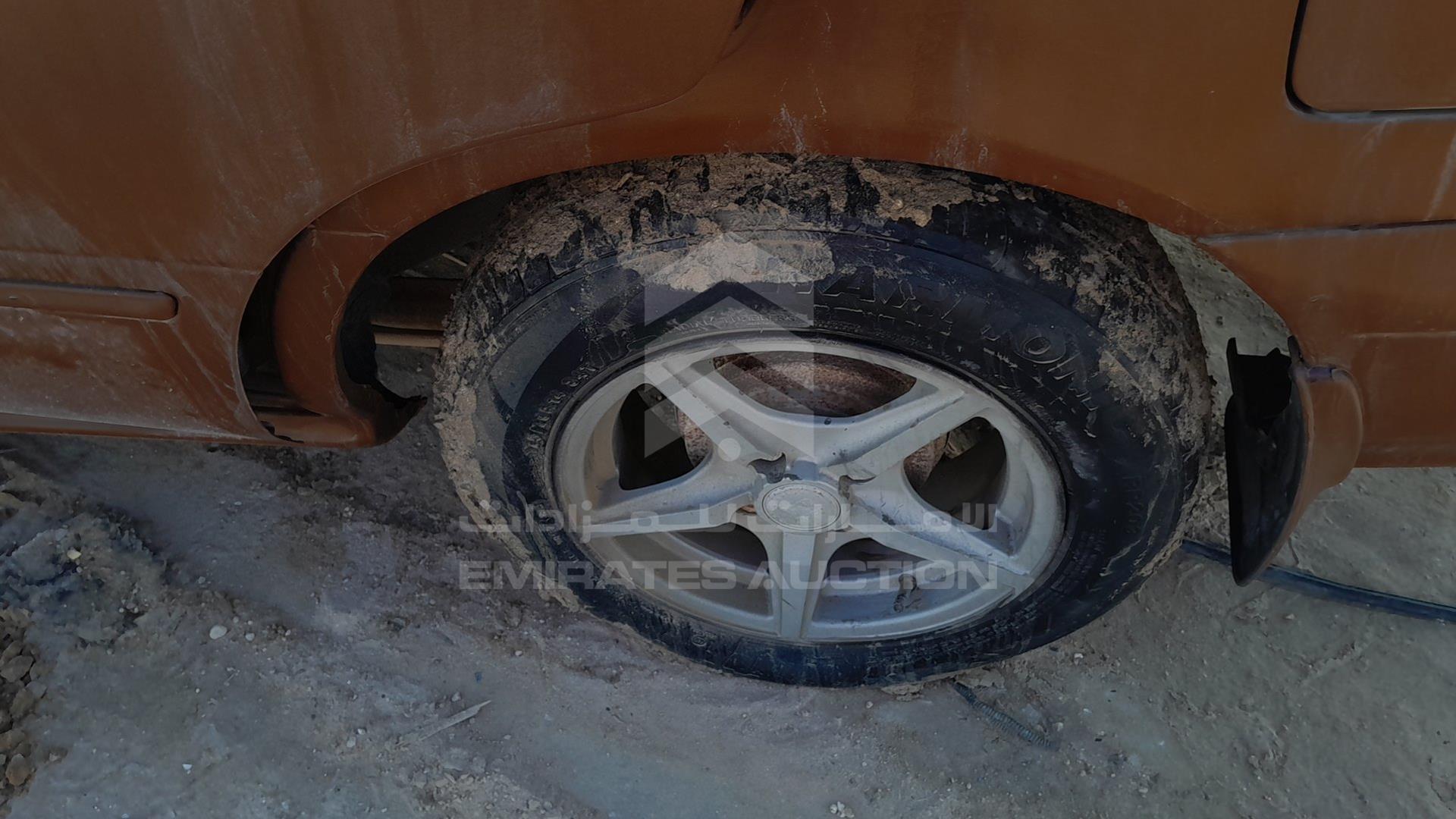 2000 NISSAN SUNNY VIN: JN1DB41S4YW002588