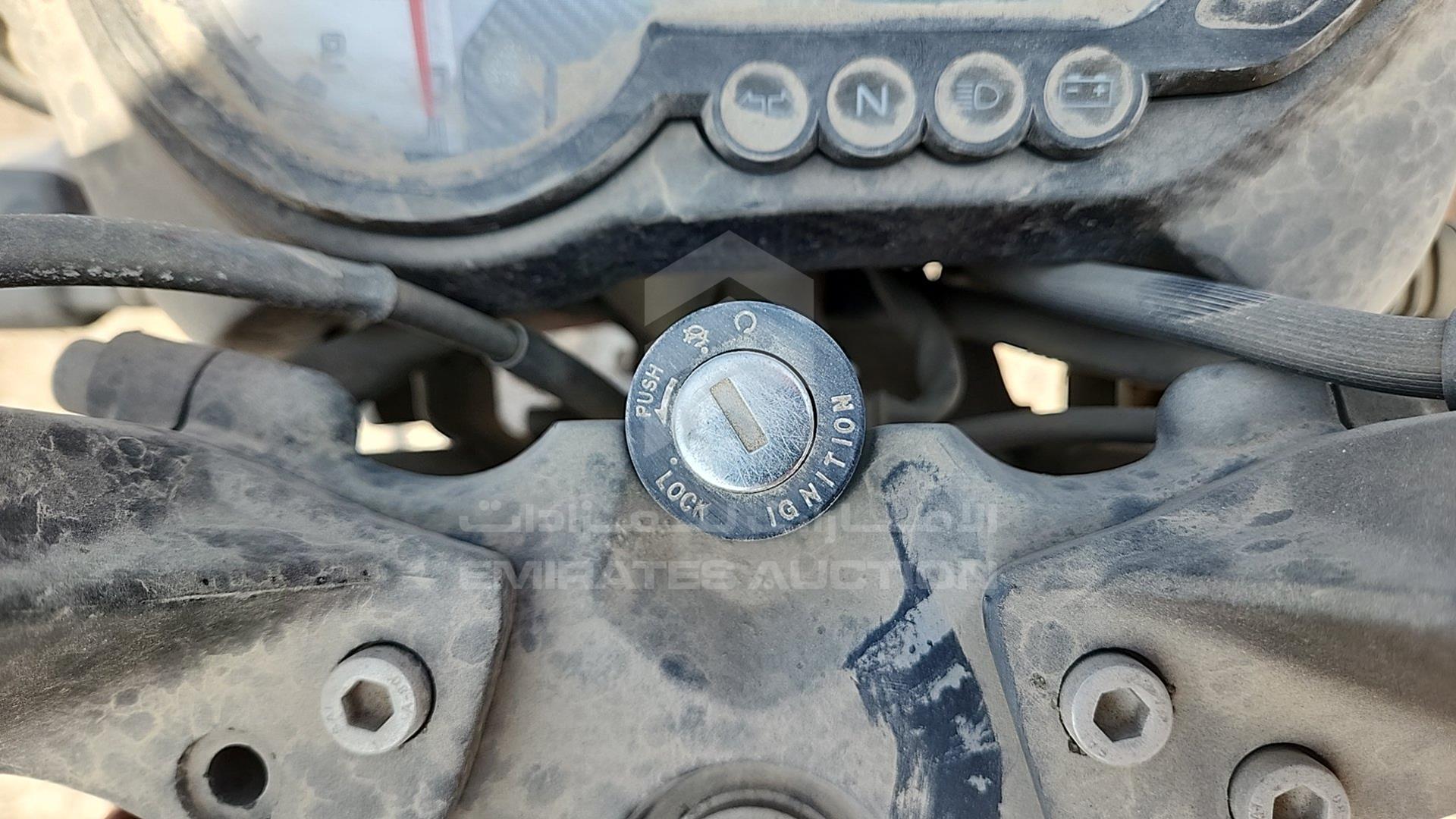 0 BAJAJ PULSAR VIN: MD2A11CX6LCE59856