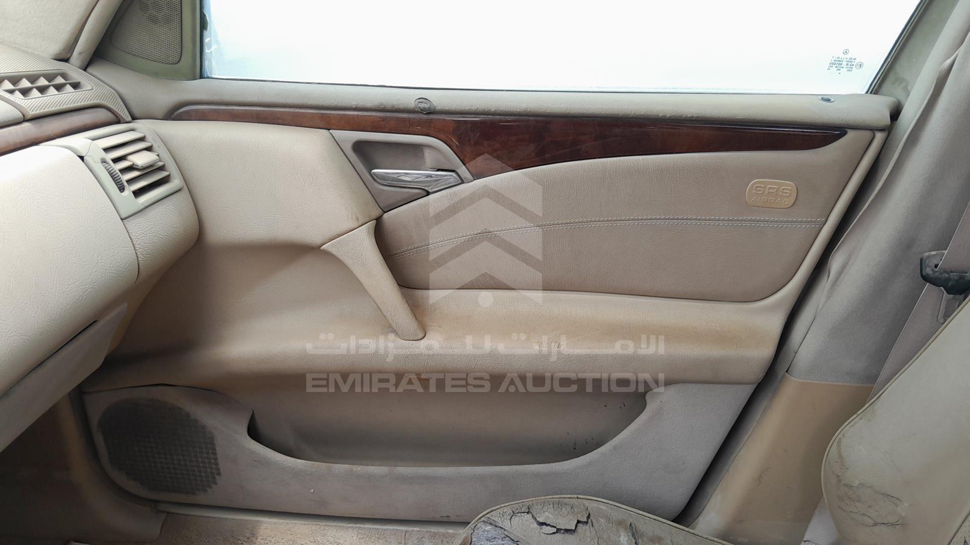 0 MERCEDES --- VIN: WDB2100611A788742