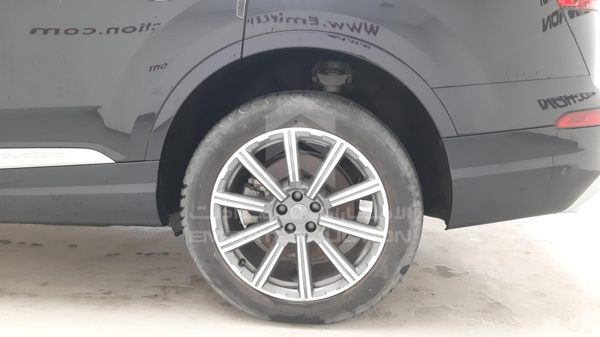 2018 AUDI Q7 VIN: WA1ZZZF71JD023765