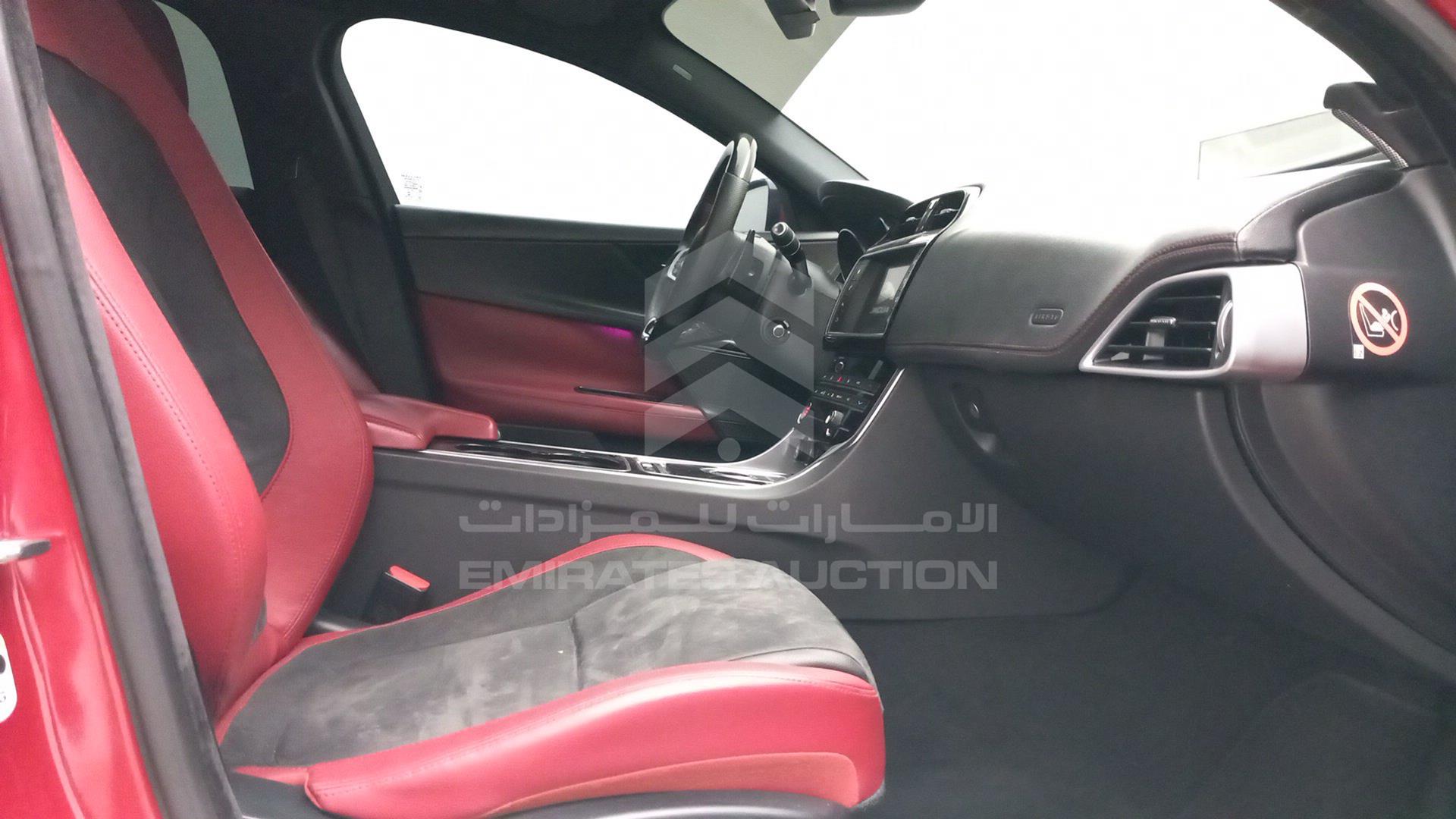 2016 JAGUAR XE VIN: SAJAB4BV8GA909222