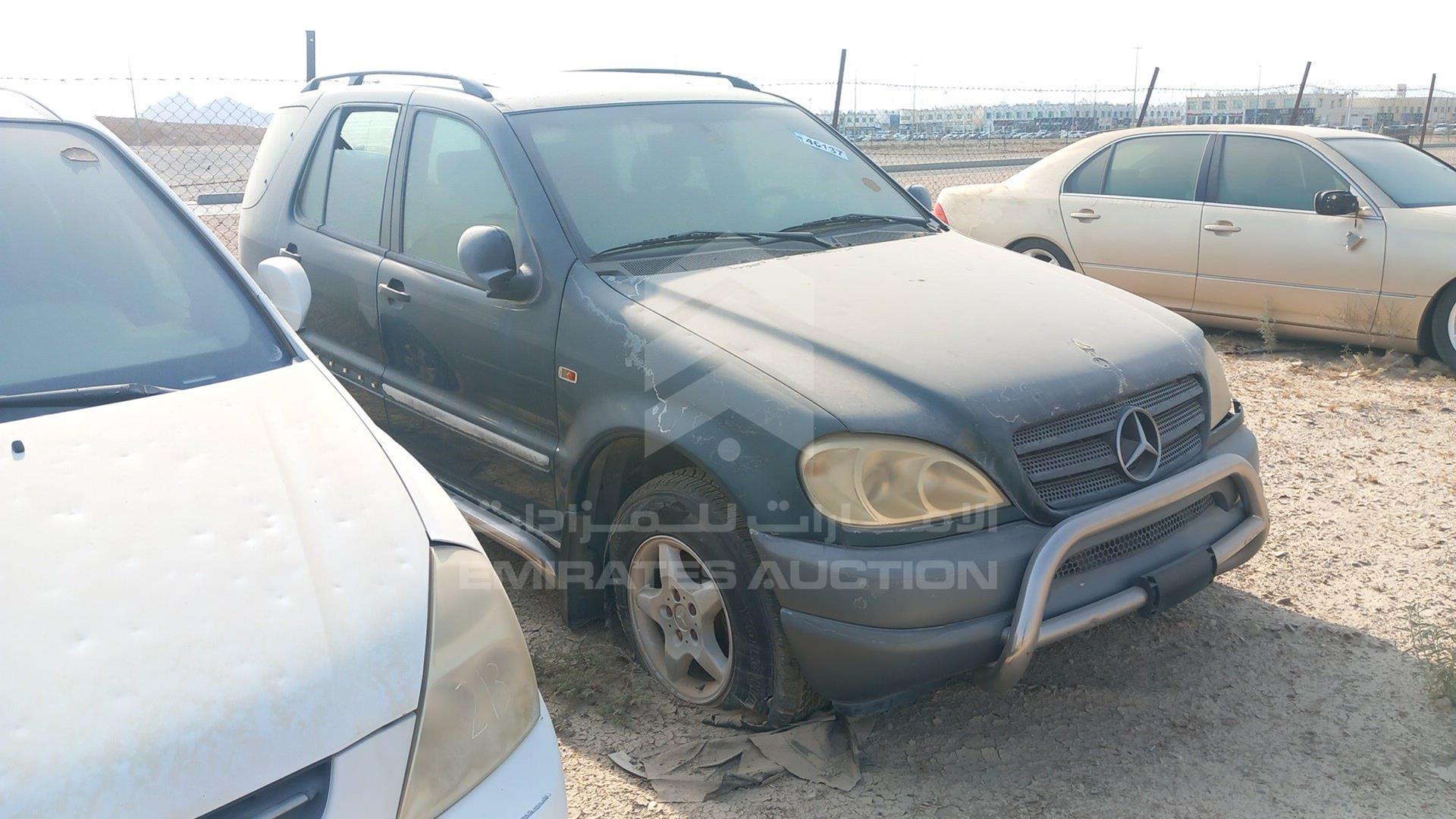 0 MERCEDES --- VIN: WDC1631541A062888