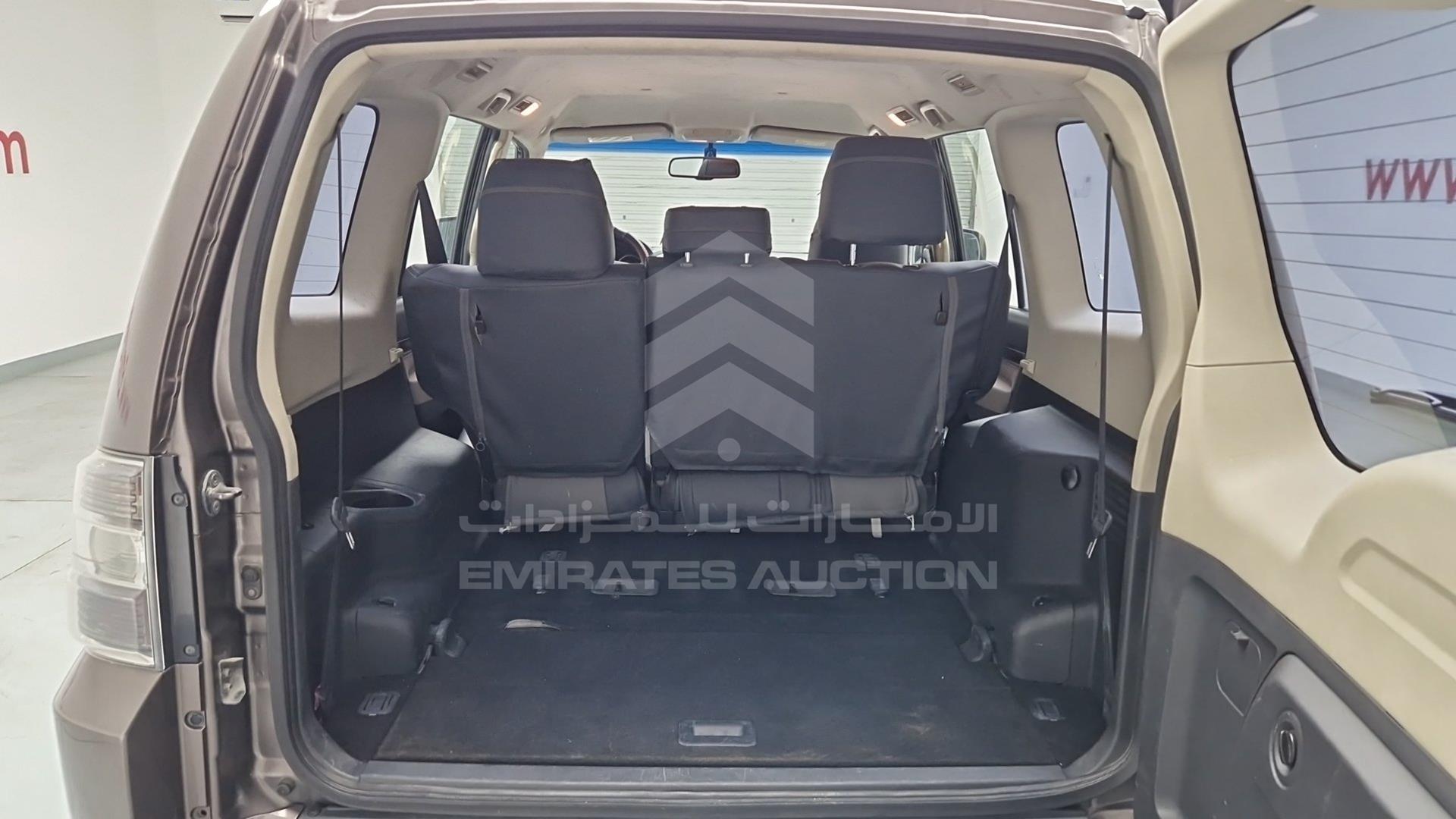 2015 MITSUBISHI PAJERO VIN: JMYLYV95WFJ711967