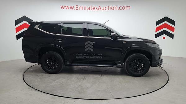 Mitsubishi Montero 2019 MMEMC71X8KH014730 Image 37