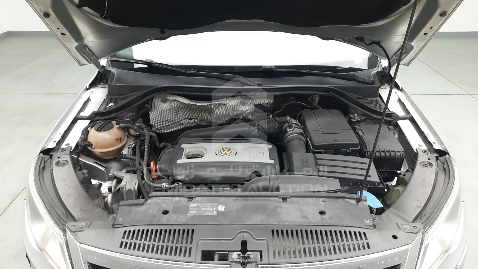 2009 VOLKSWAGEN TIGUAN VIN: WVGCE15N29W069870