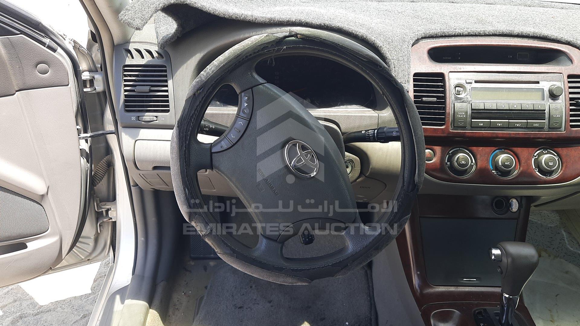 2005 TOYOTA CAMRY VIN: 4T1BE32K15U986614