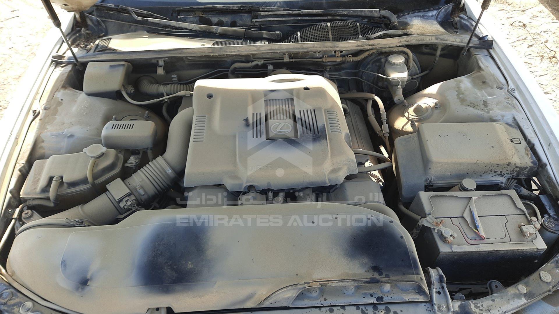 1997 LEXUS LS400 VIN: JT8BH28F8V0085584