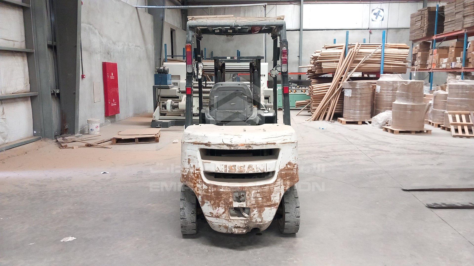 0 NISSAN FORKLIFT VIN: NP1F2-00310