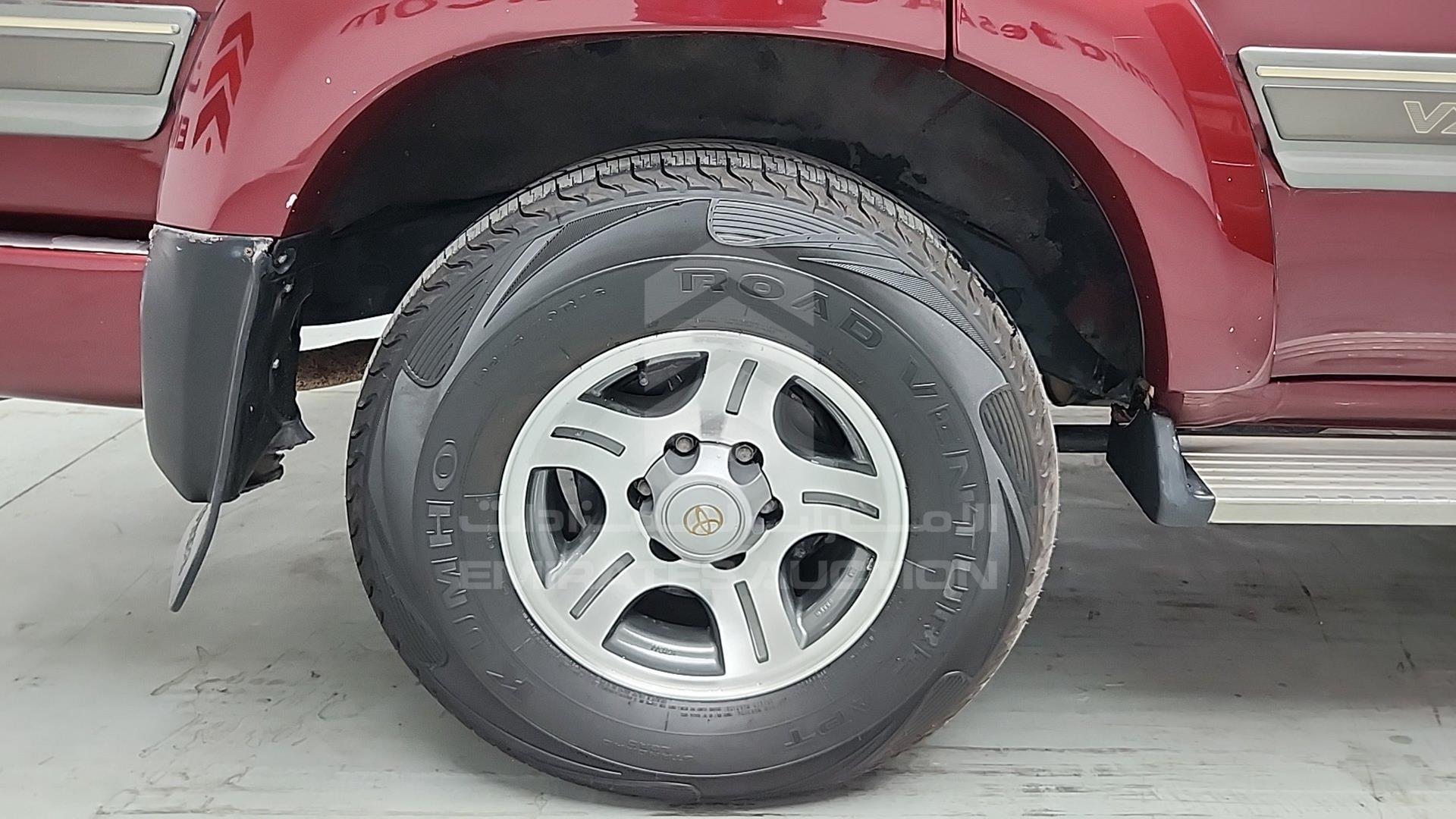 1990 TOYOTA LAND CRUISER VIN: FJ800000117