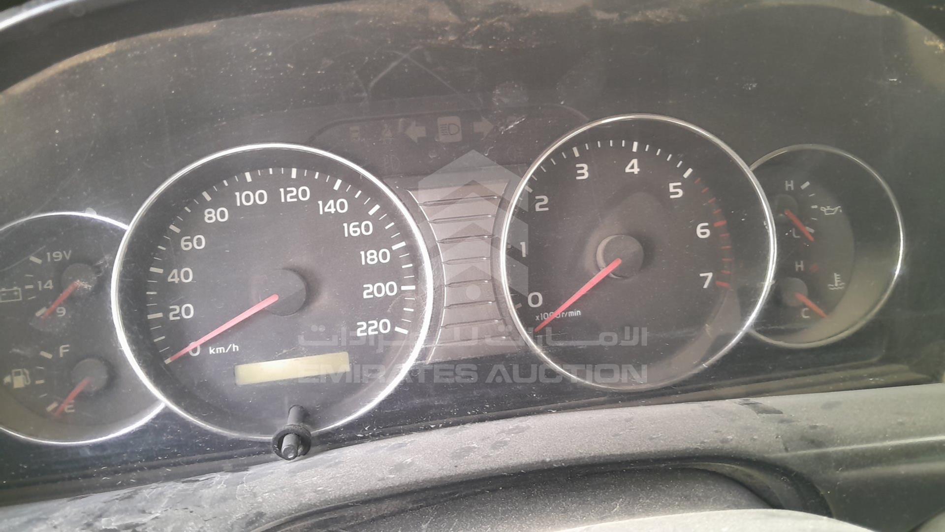 2004 TOYOTA LAND CRUISER VIN: JTGHJ01J843004764