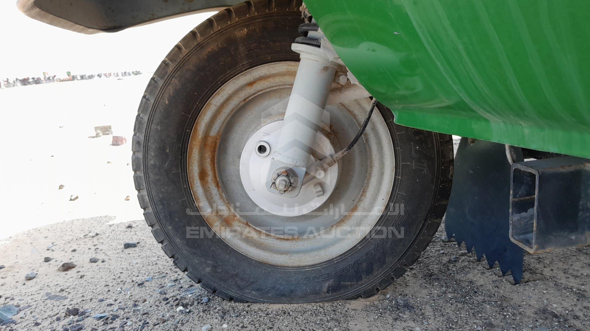 0 TRICYCLE --- VIN: LB6MWMZ09J1A04355