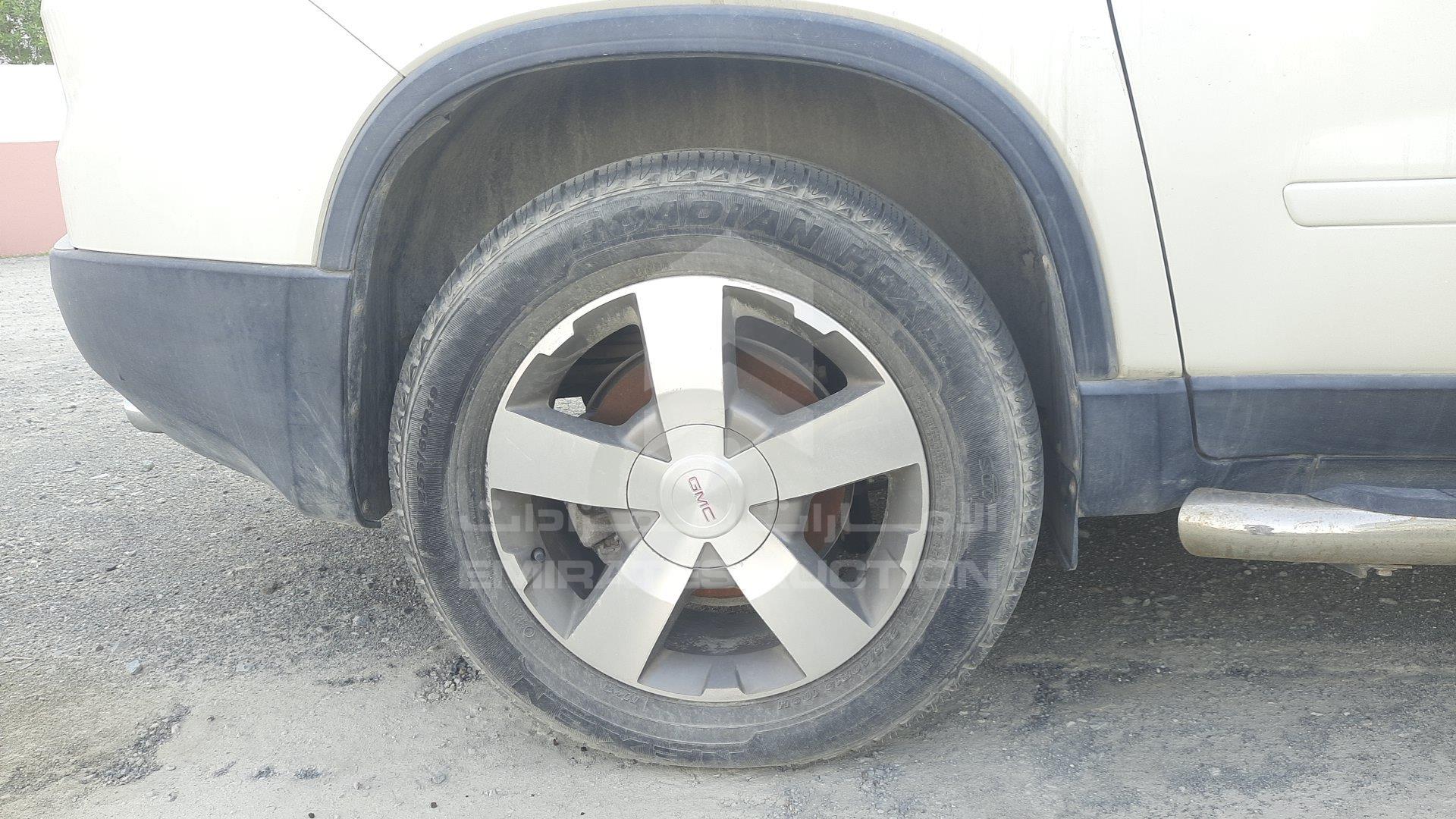 1GKEV33D69J114443 - 2009 GMC Acadia - #464841