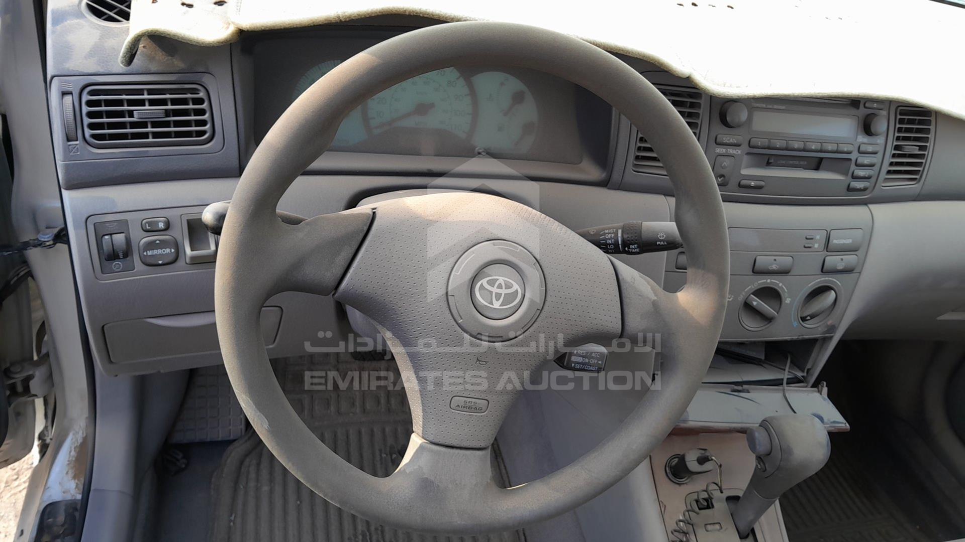 2004 TOYOTA COROLLA VIN: JTDBR38E542030881