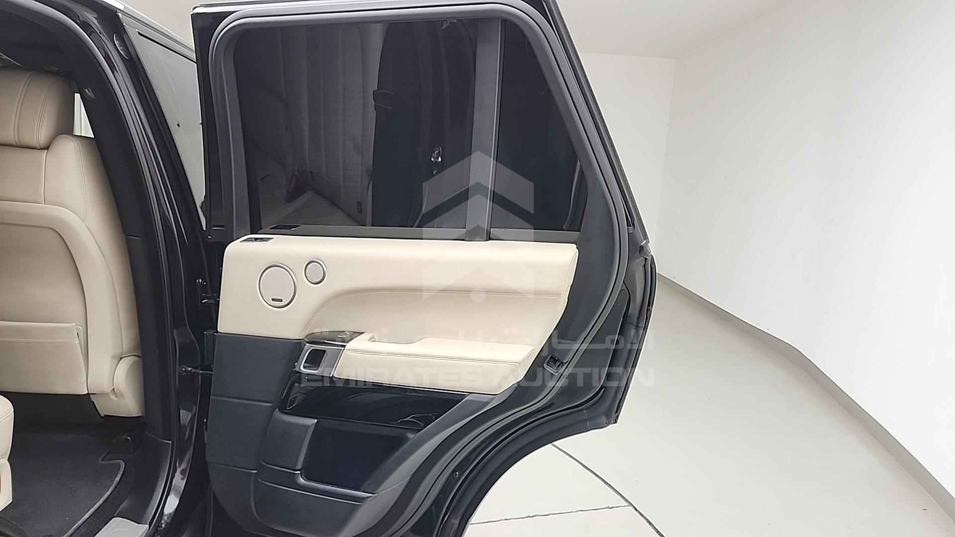 2016 RANGE ROVER VOGUE VIN: SALGS2EF7GA271104