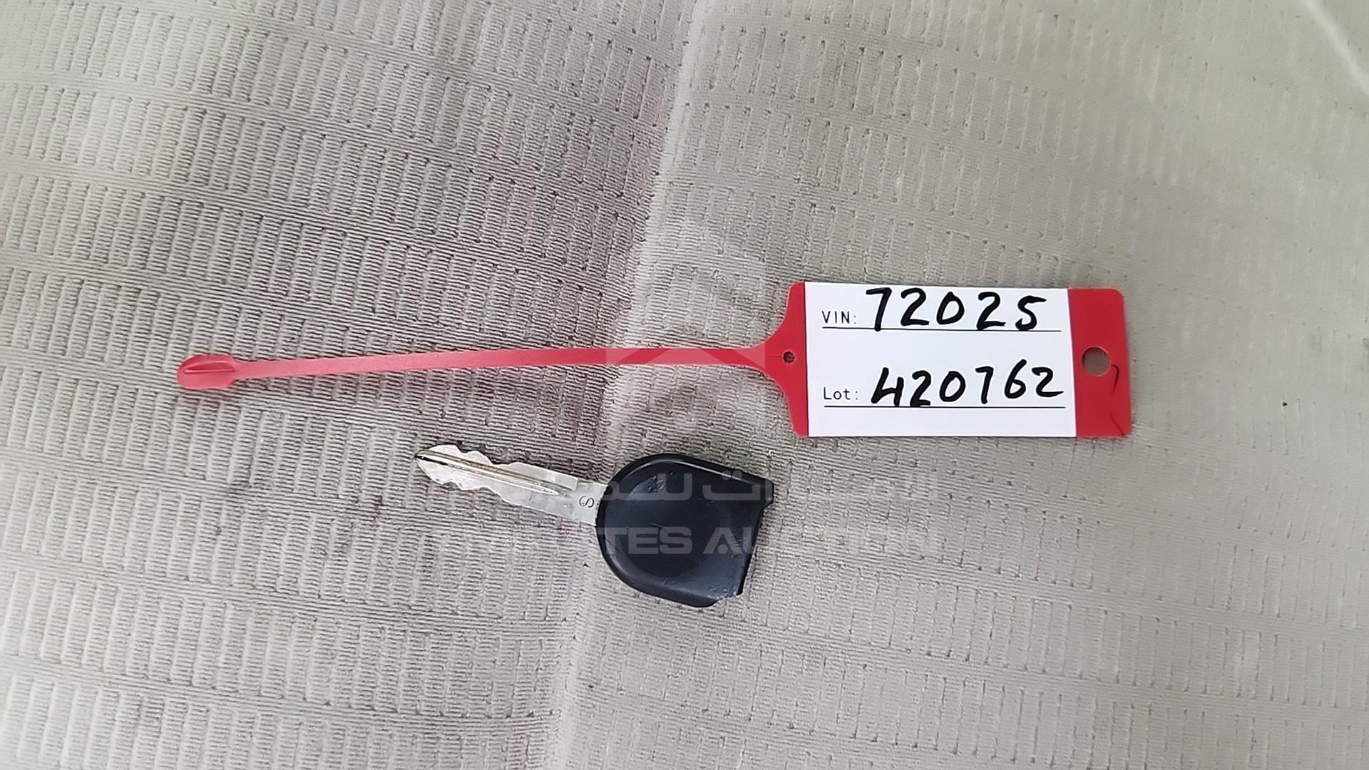 2008 FORD EXPLORER VIN: 1FMEU73E88UA72025