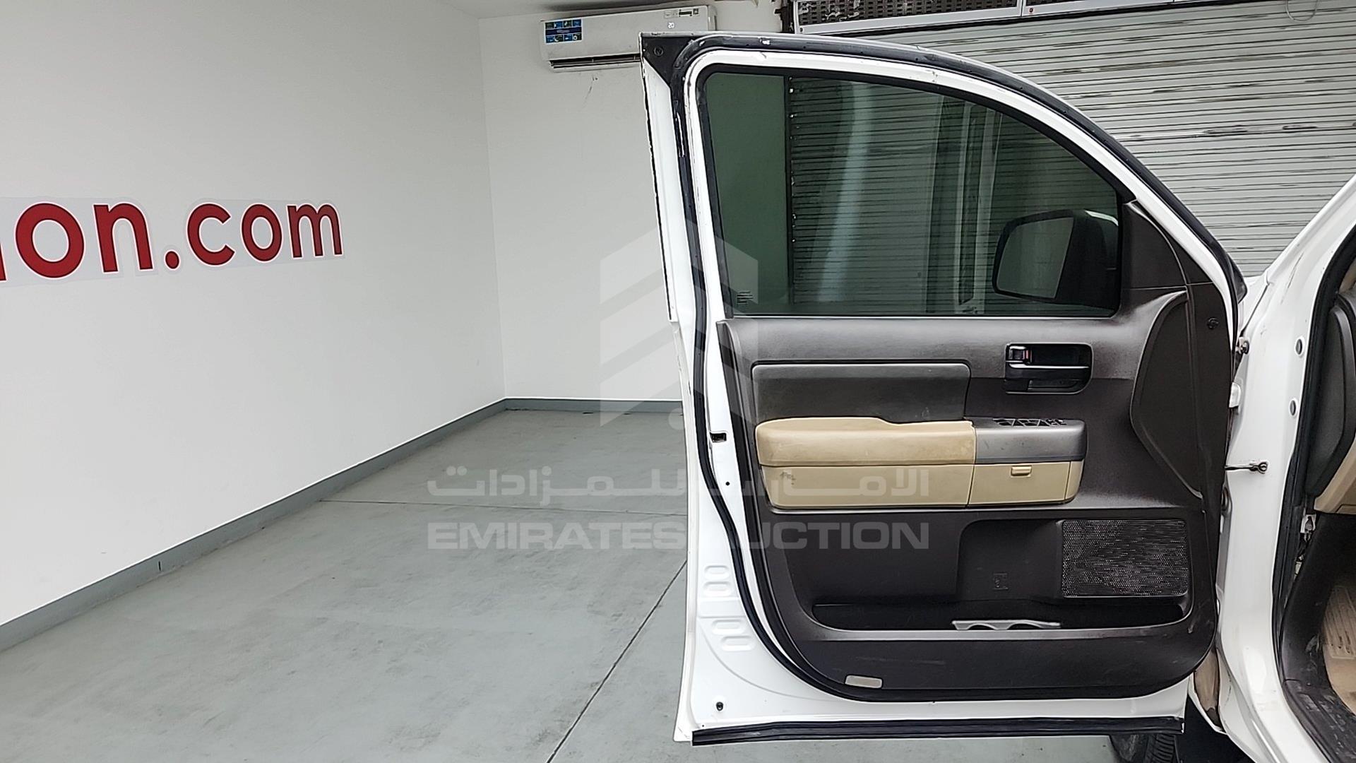 2010 TOYOTA TUNDRA VIN: 5TFUW5F1XAX120085