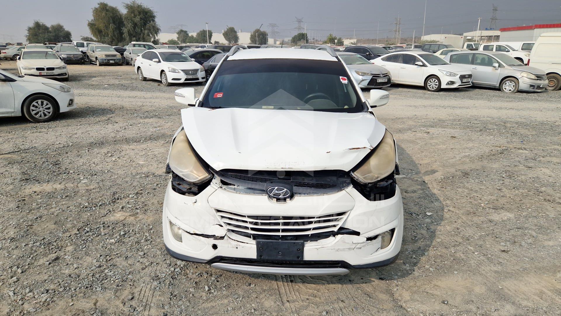 2013 HYUNDAI TUCSON VIN: KMHJT81B3DU674809