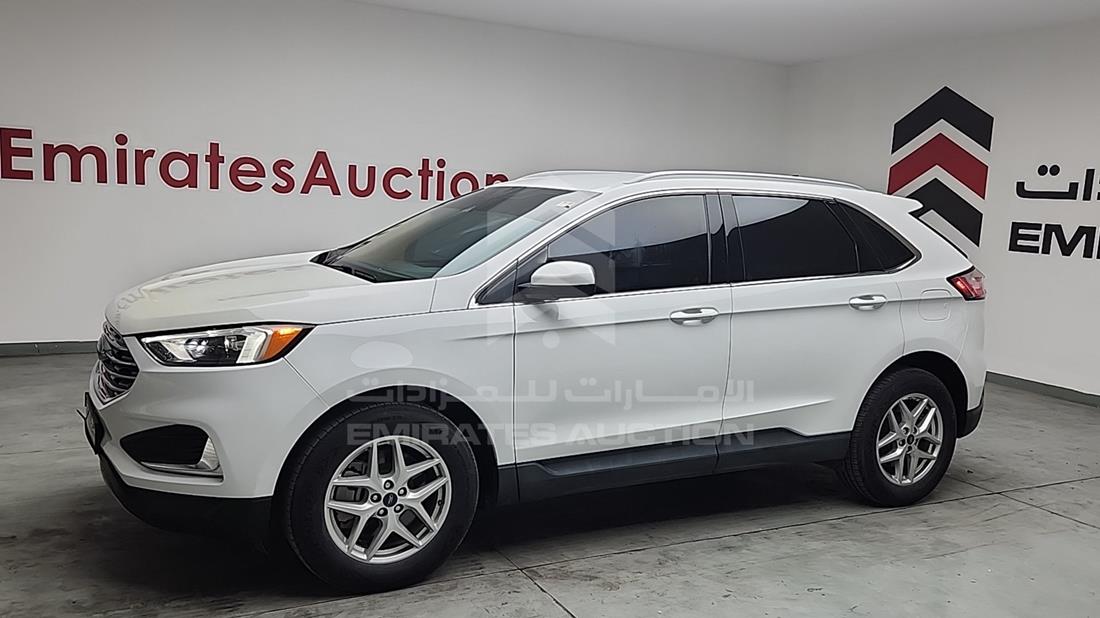 2022 Ford Edge — Front Left Angle — Photo 5