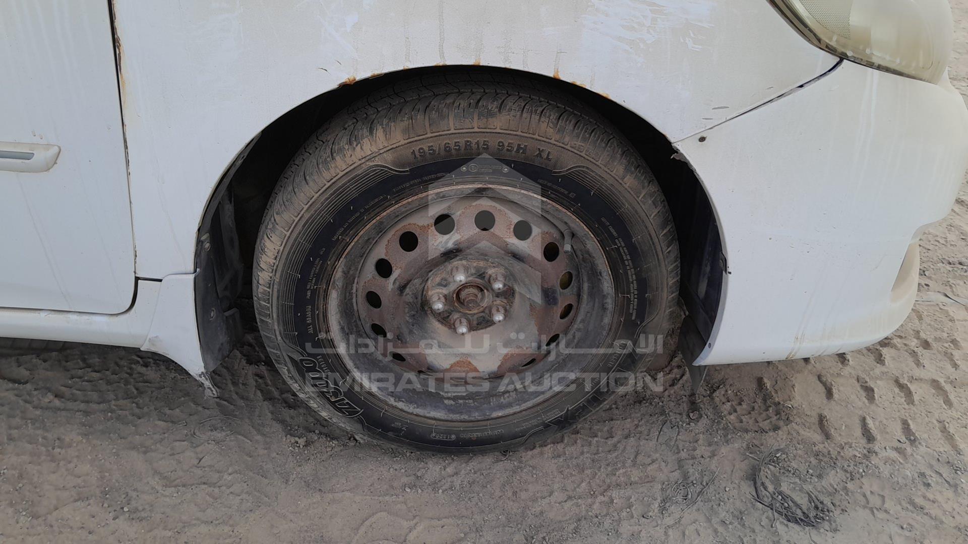 2008 TOYOTA COROLLA VIN: JTDBR42E289009272