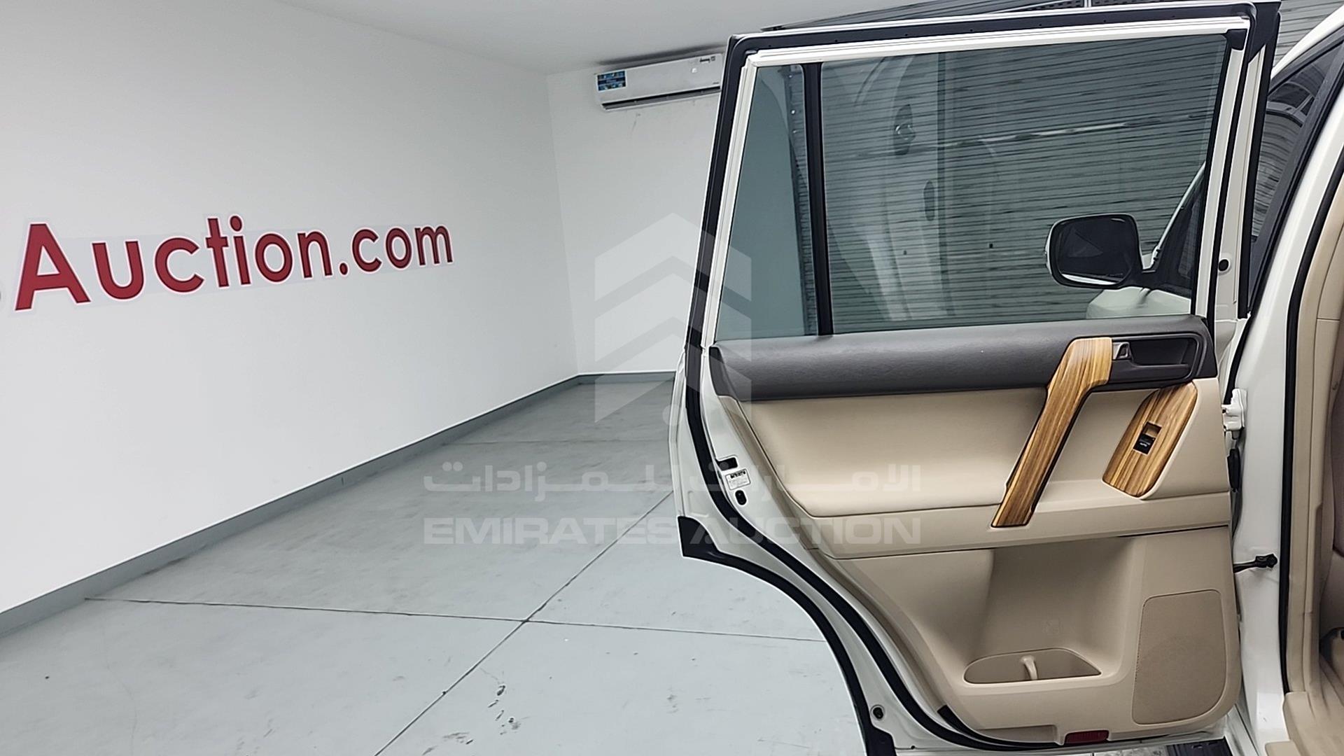 2019 TOYOTA PRADO VIN: JTEBU9FJ7K5087088