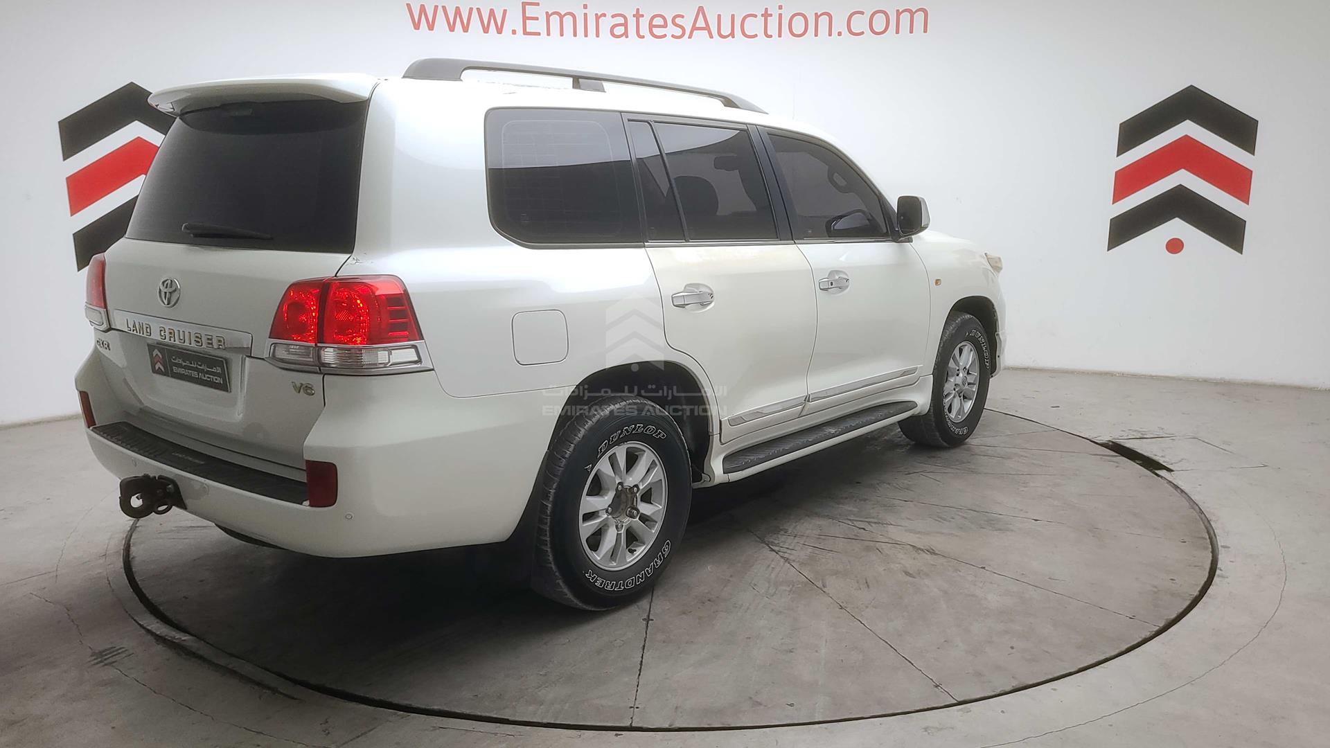 2009 TOYOTA LAND CRUISER VIN: JTMHU09J695010180