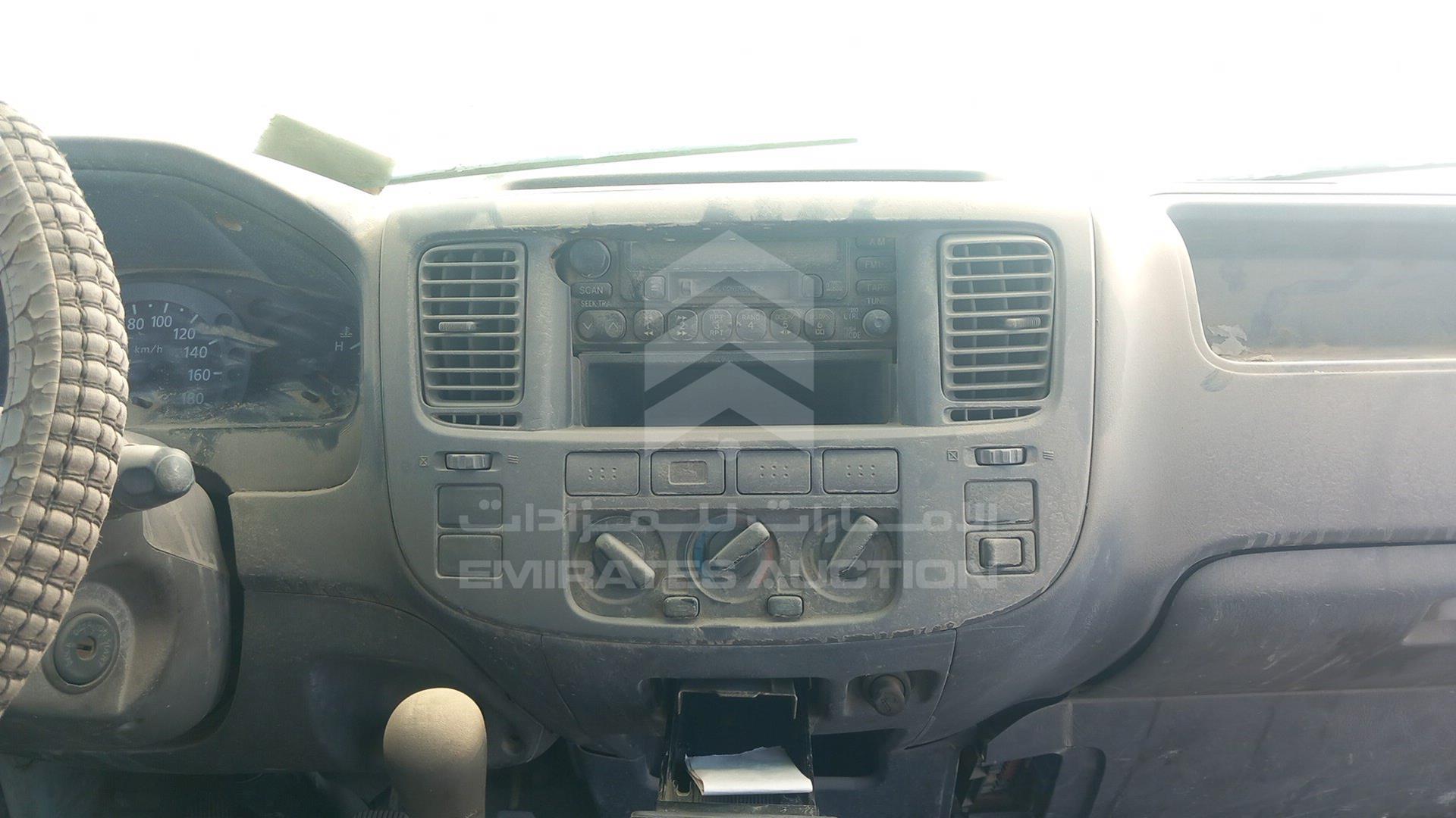 2004 NISSAN URVAN VIN: JN6FE54S04X415947